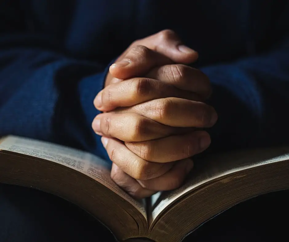 20 Bible Verses About Prayer and Fasting